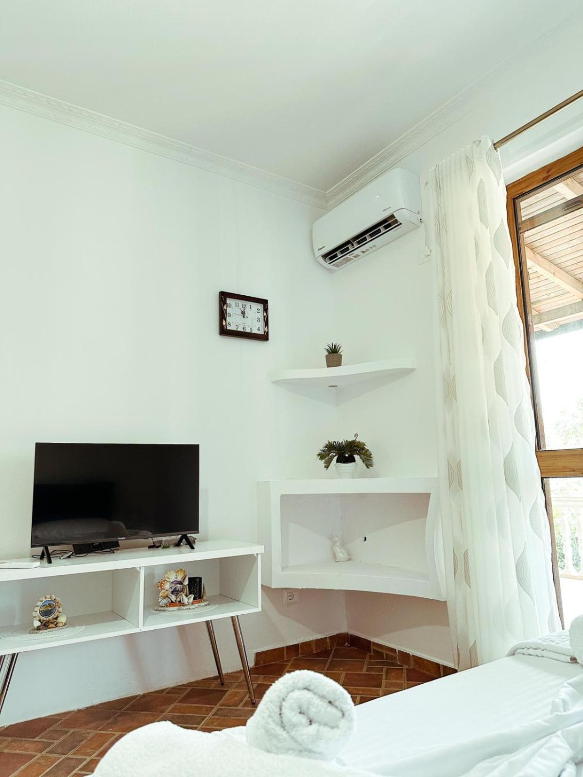 Vizion Hotel Shkoder Luaran gambar