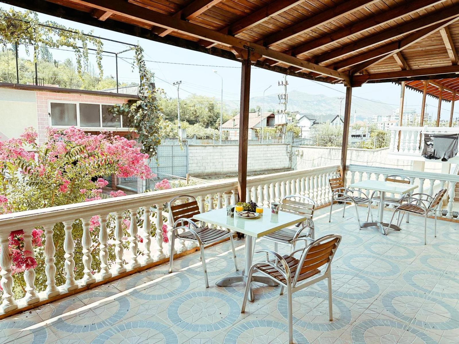 Vizion Hotel Shkoder Luaran gambar
