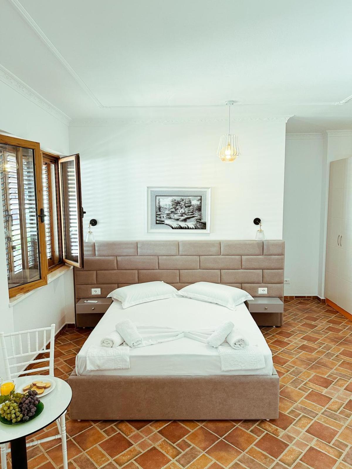 Vizion Hotel Shkoder Luaran gambar