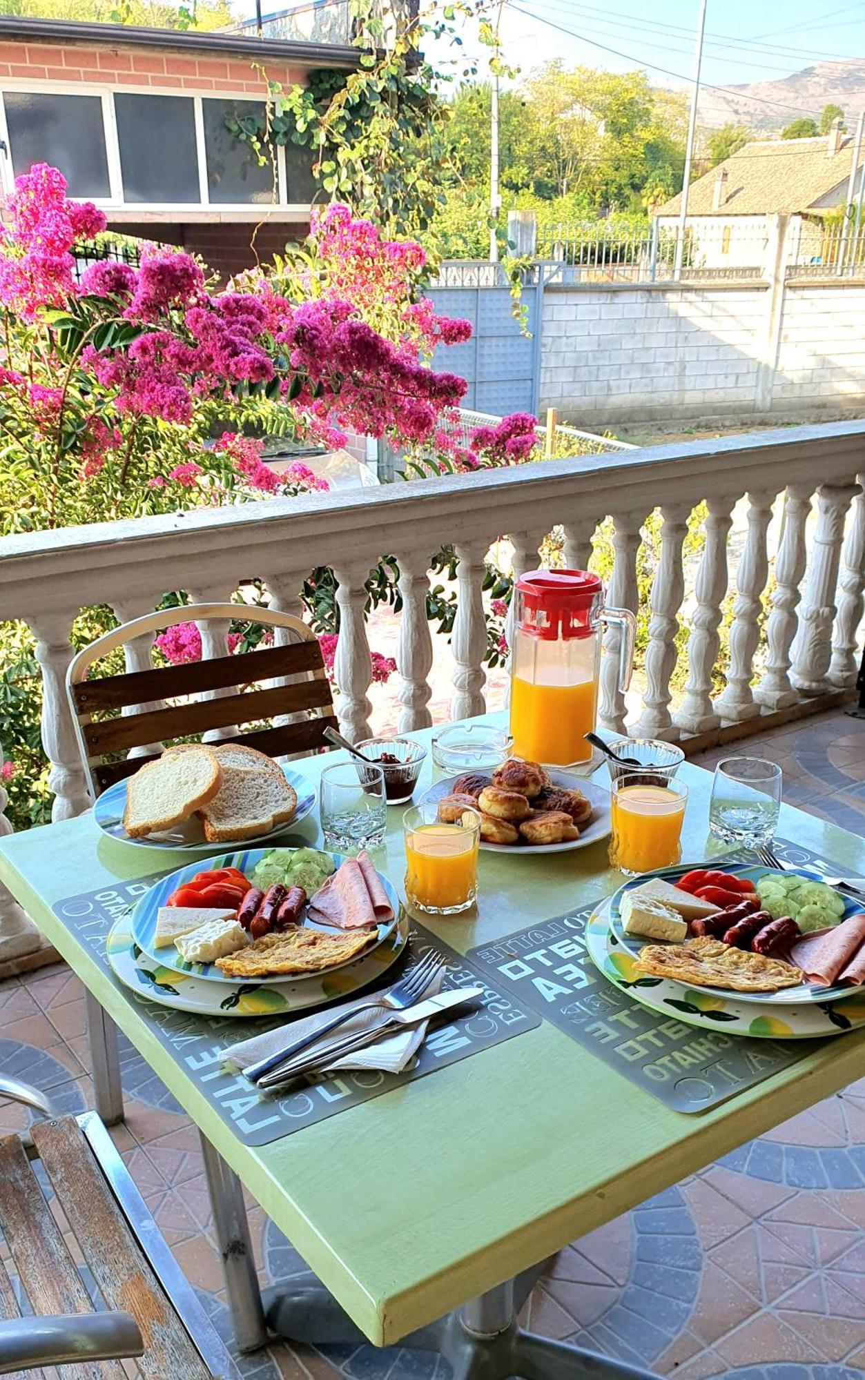 Vizion Hotel Shkoder Luaran gambar
